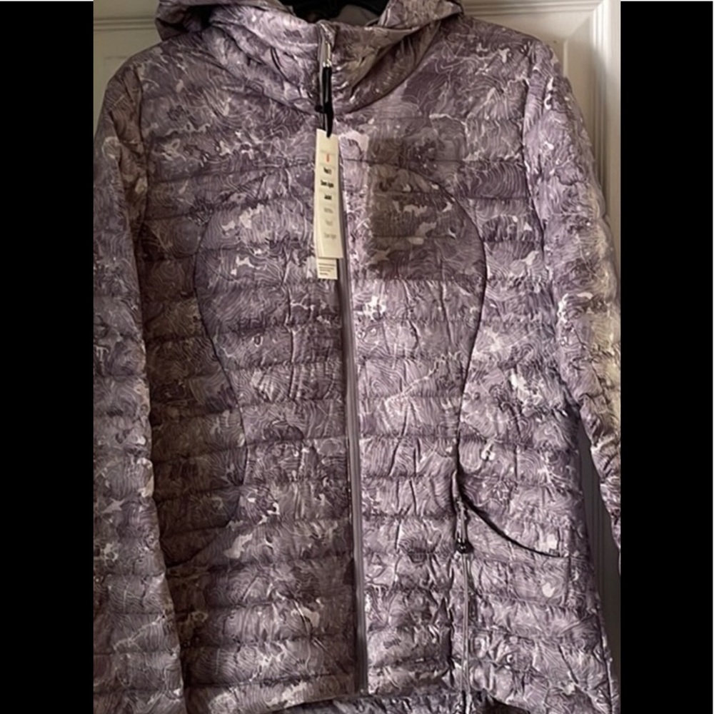 Lululemon Pack it Down Again Hooded Jacket